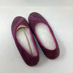 Acorn Slippers Size 11